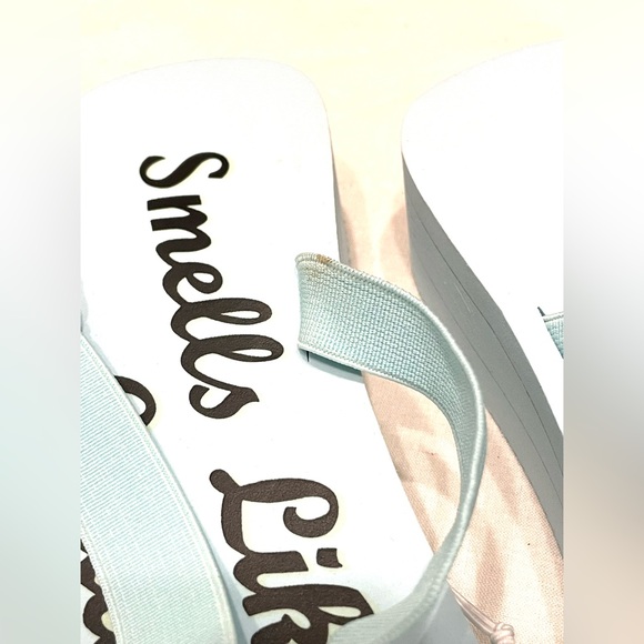 RARE NWT JUICY COUTURE Vintage Baby Blue Platform Wedge Foam Daisy Thong Sandal - Picture 3 of 5